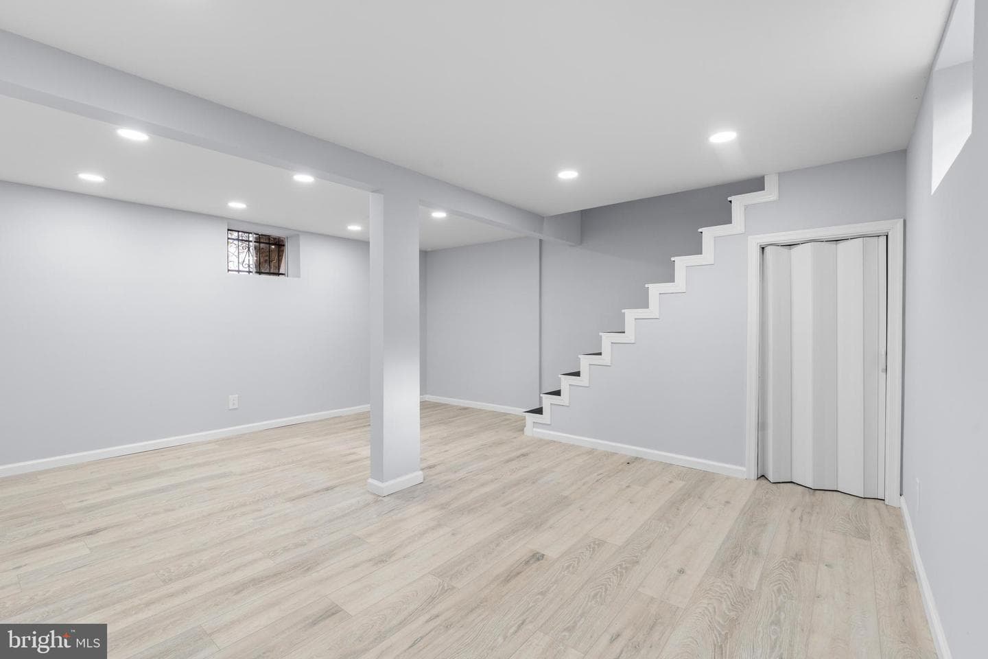 11046 Ferndale Street photo 36