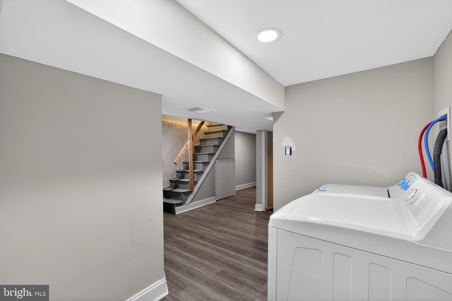 930 E Price Street photo 24