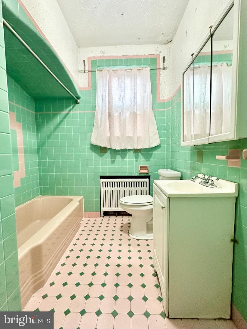 2236 Moore Street photo 14