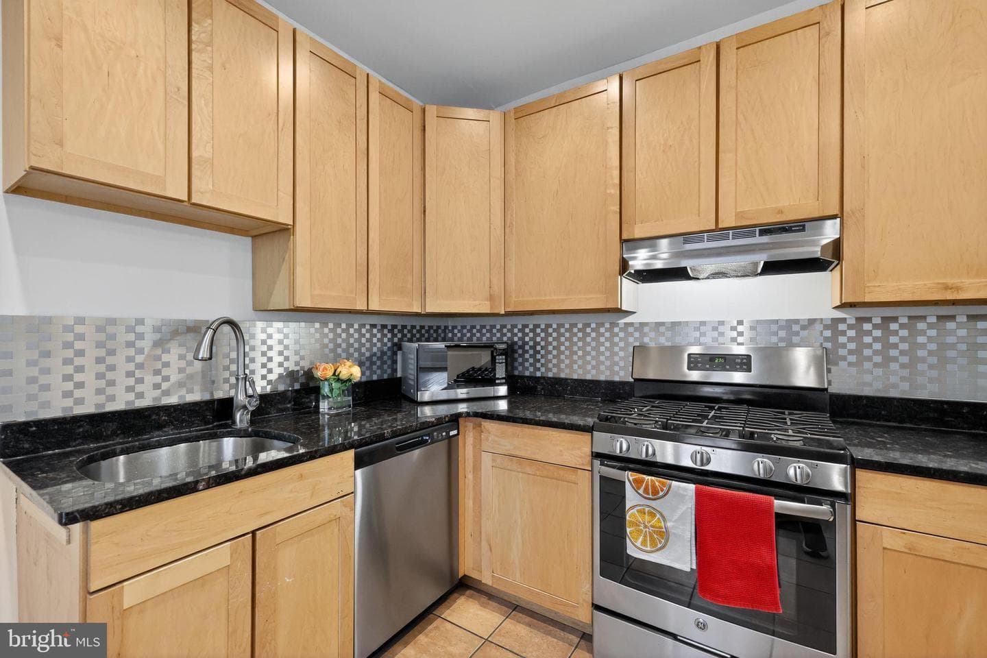 5443 Morris Street photo 13