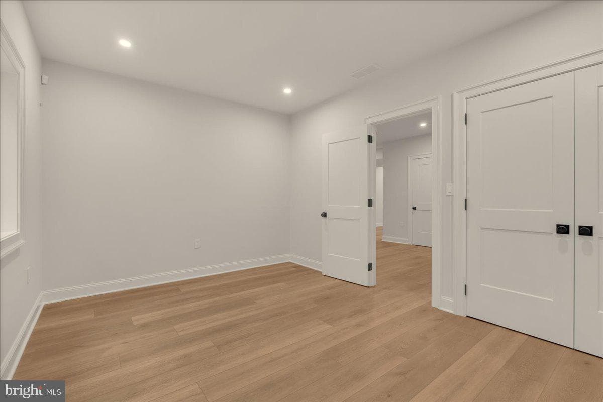 385 Port Royal Avenue photo 38