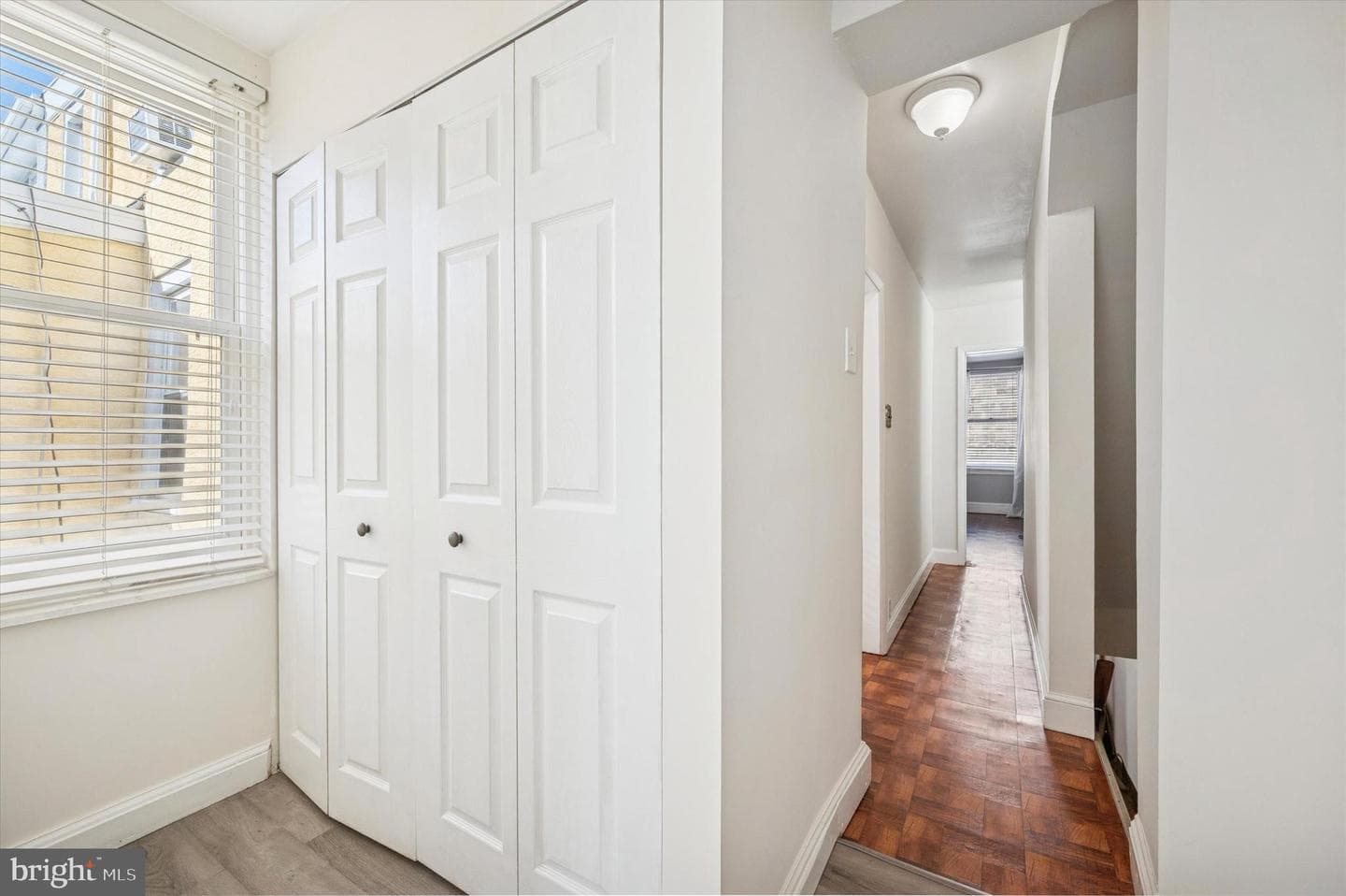 2038 Fairmount Avenue photo 12