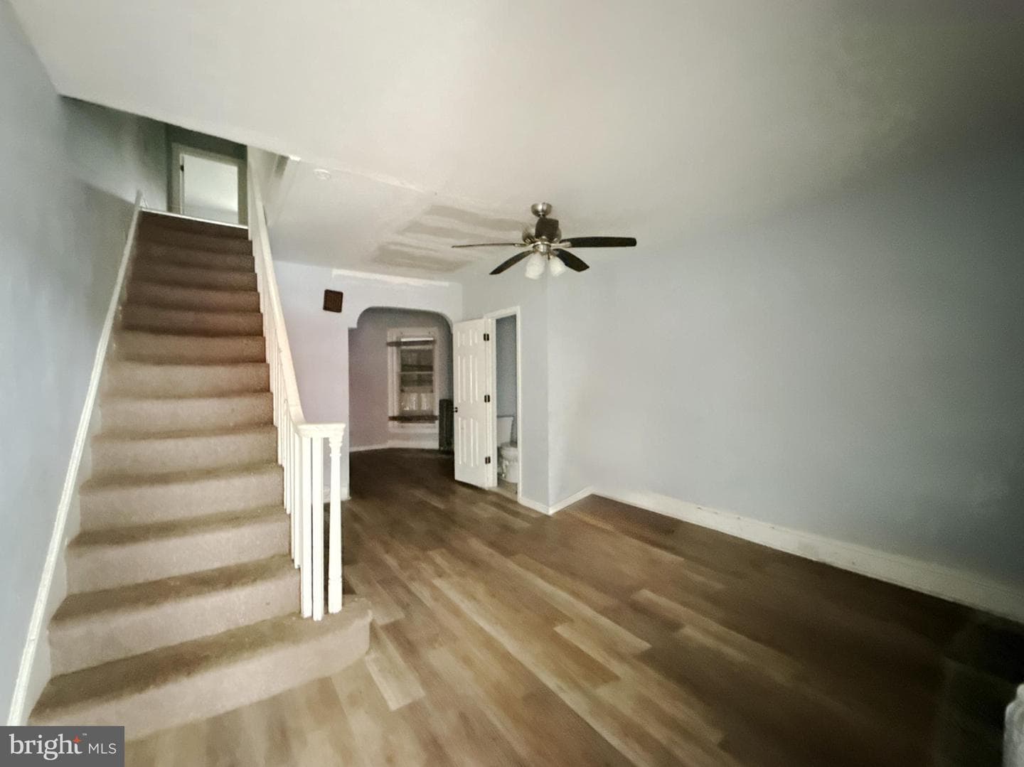 6023 Race Street photo 4