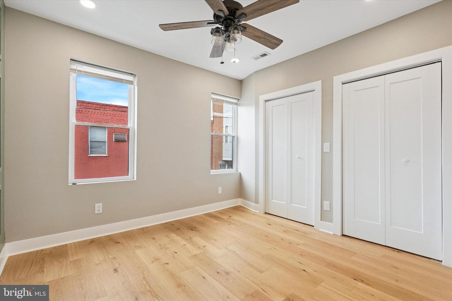 1155 S Cleveland Street photo 14