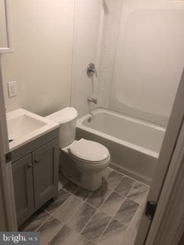137 N Dearborn Street photo 3