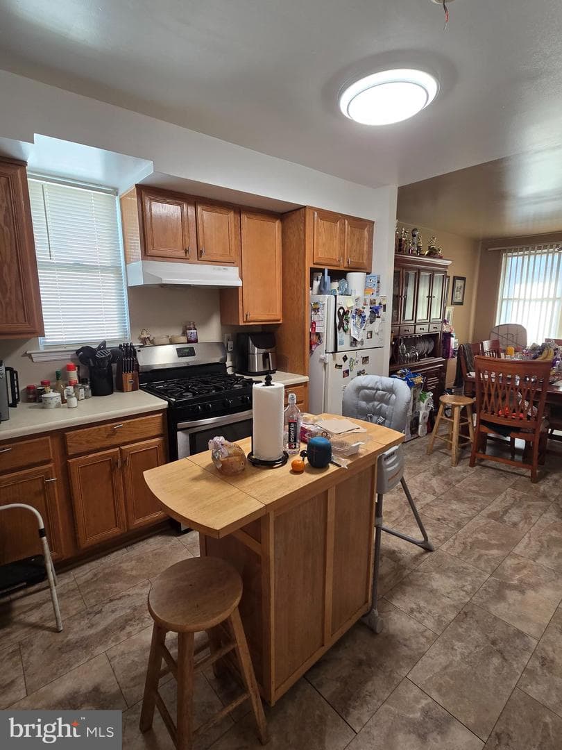 1820 Wilmot Street photo 15