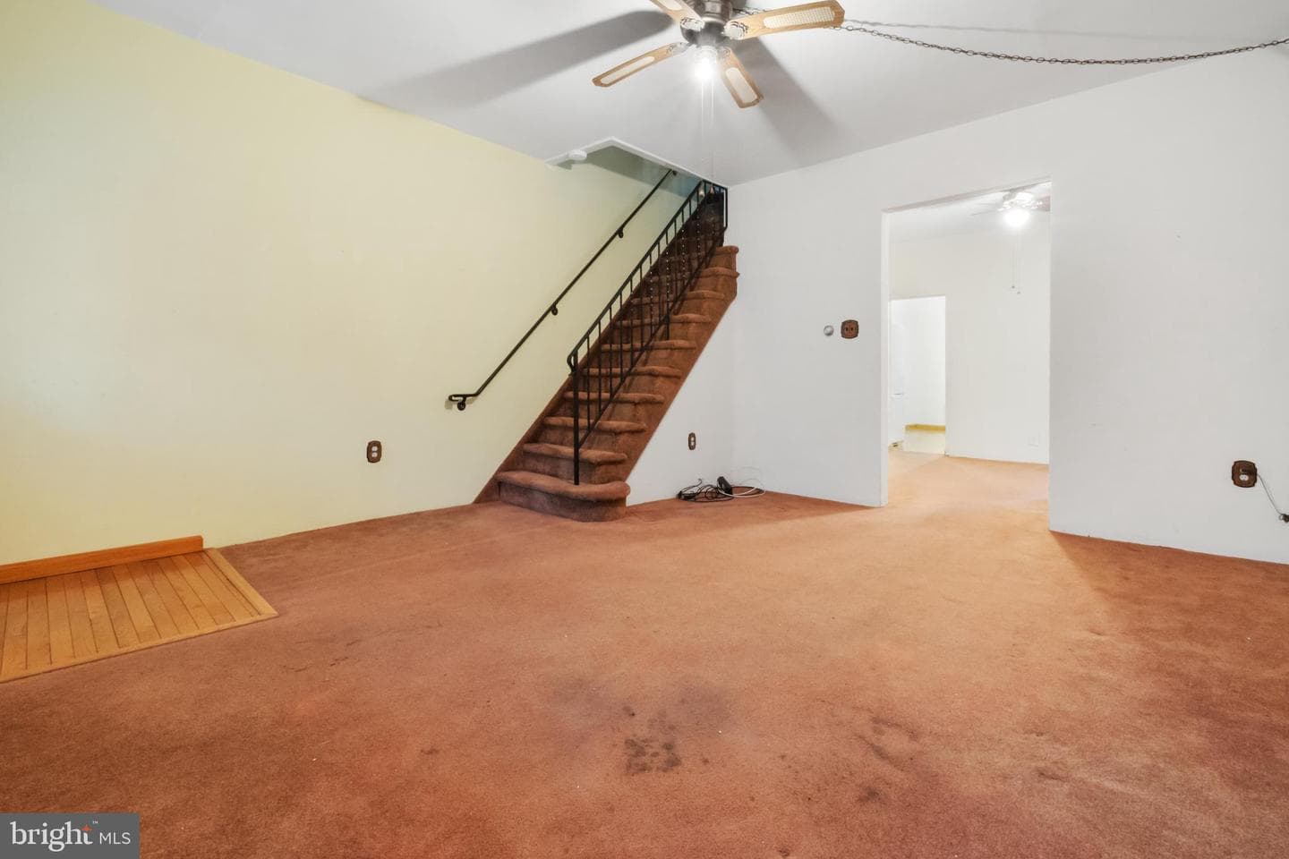 3416 Ainslie Street photo 4