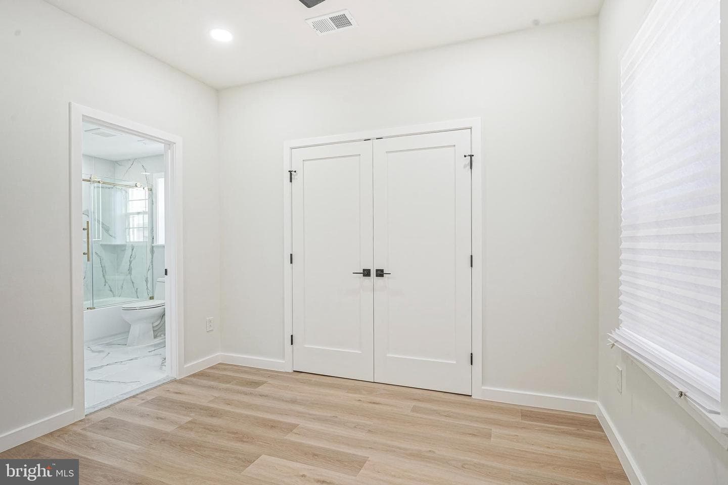 1145 Tasker Street photo 16