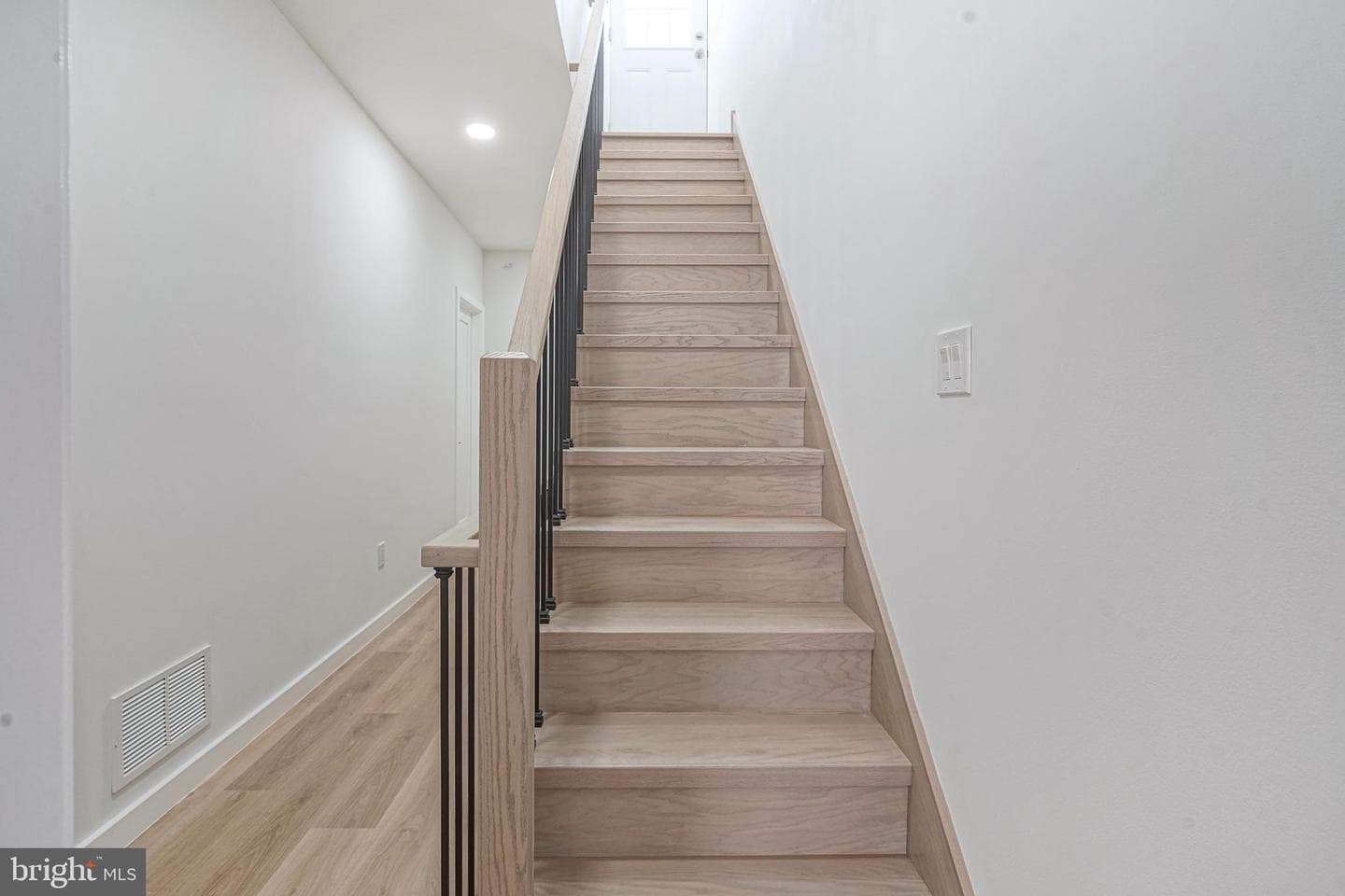 1145 Tasker Street photo 36