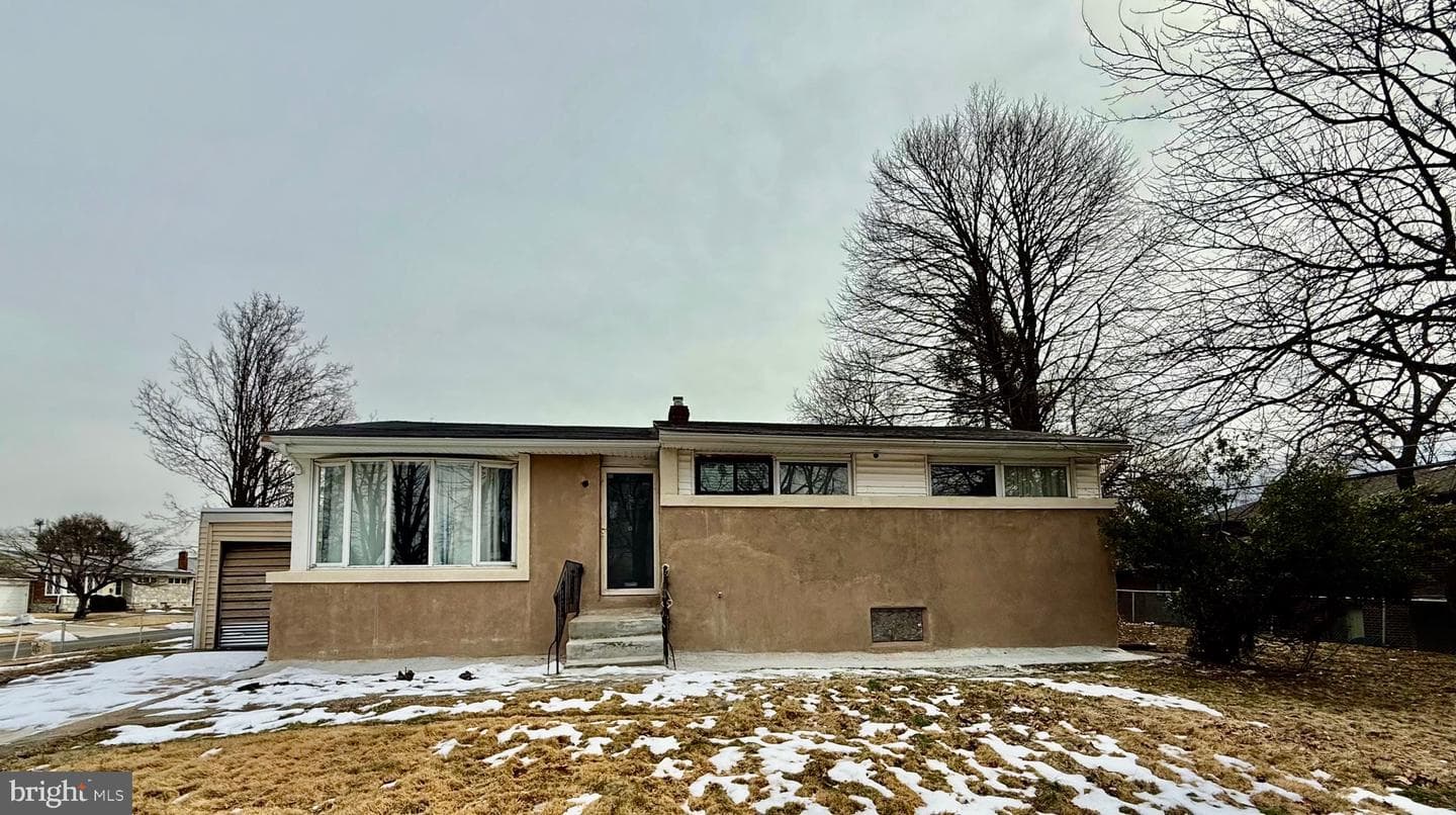 1500 Creswood Road photo 3