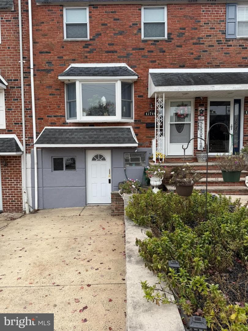 12715 Cabell Road photo 3