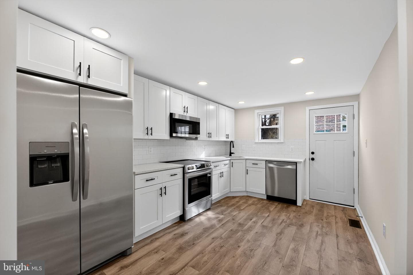 3063 Tulip Street photo 5