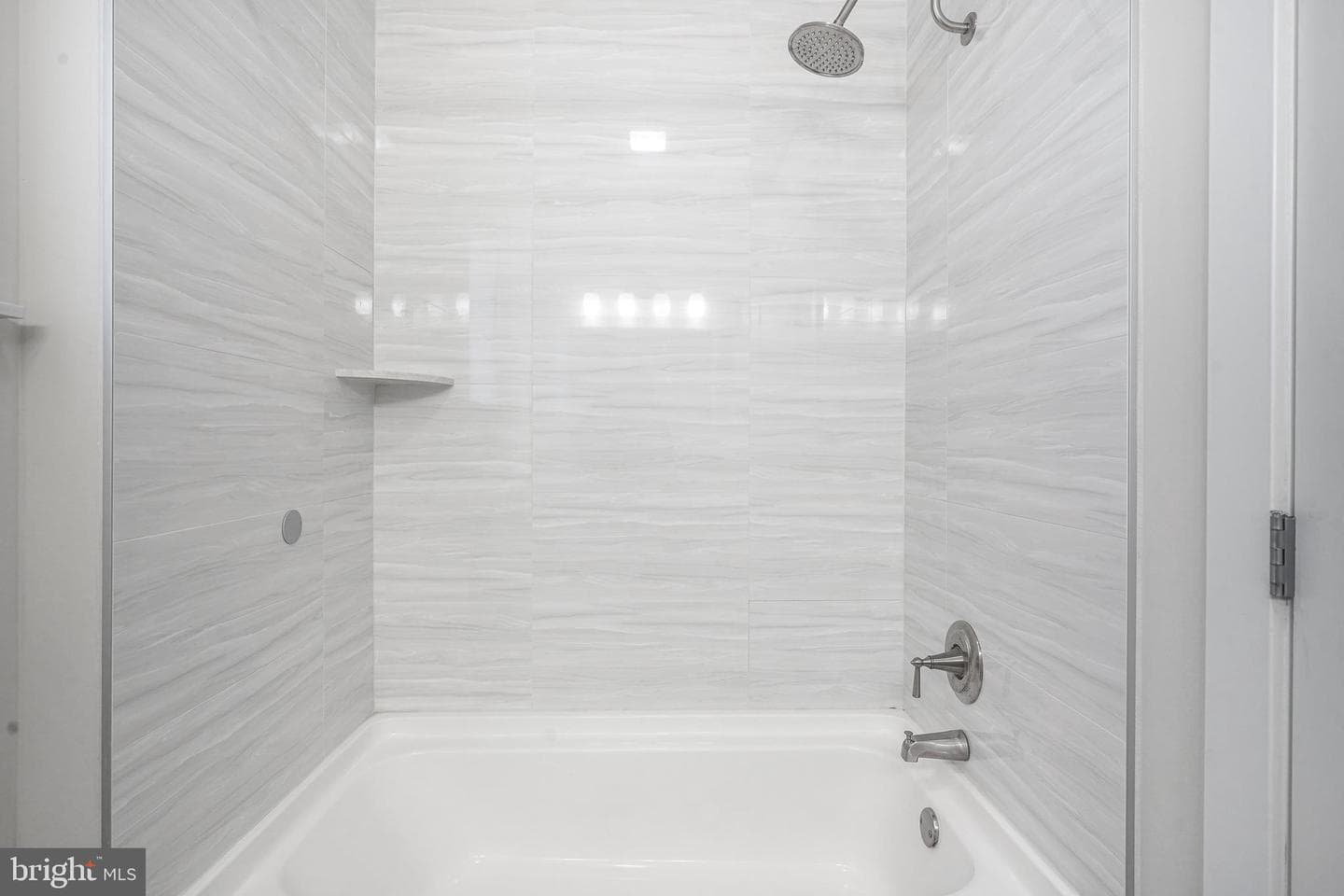 538 Leverington Avenue #c photo 34