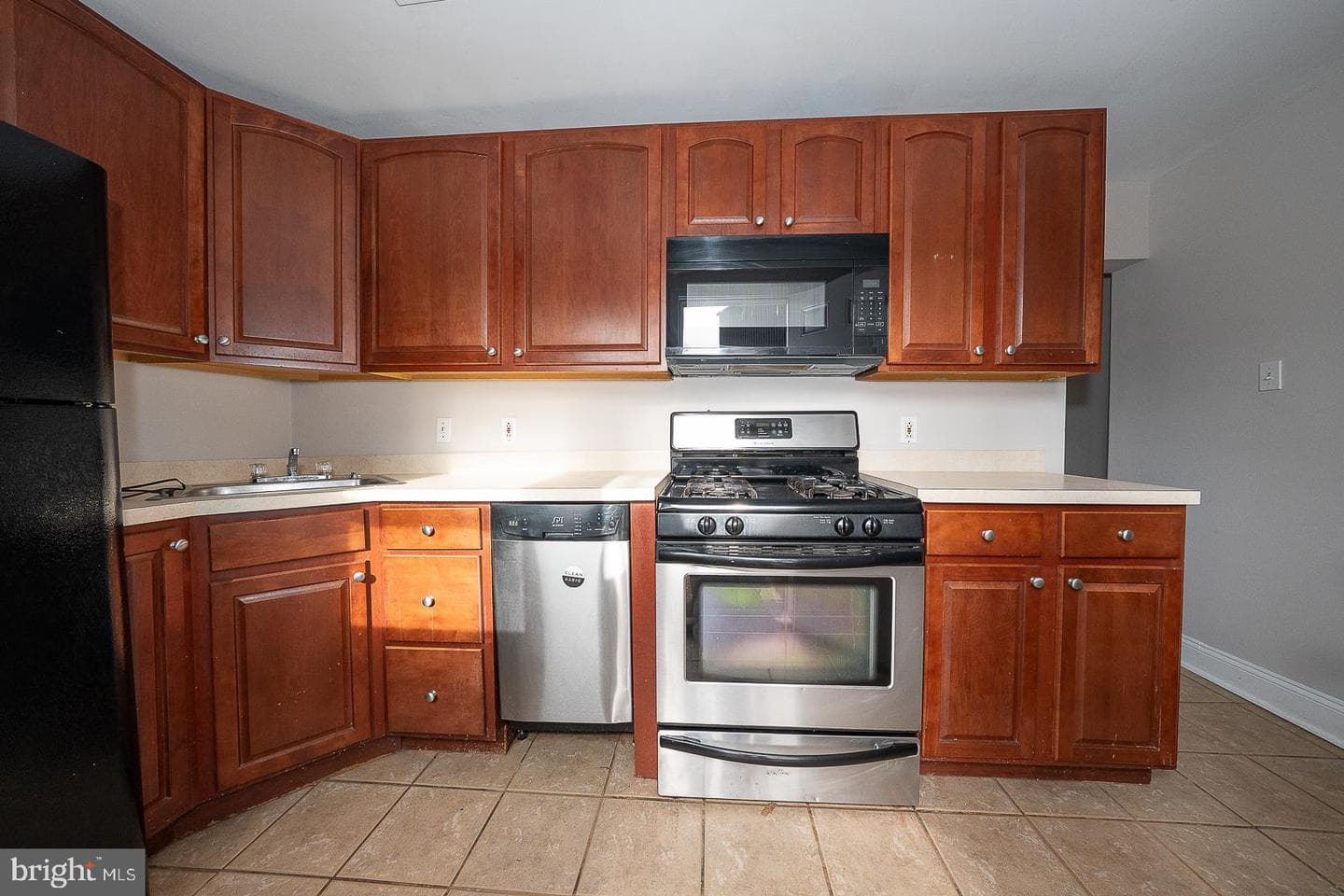 4728 Umbria Street photo 5