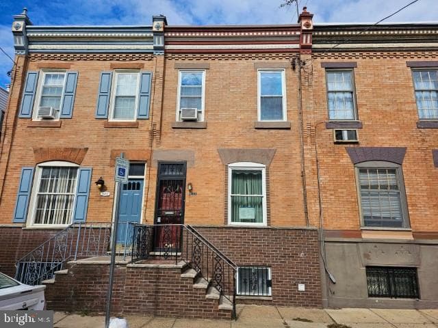 835 Greenwich Street