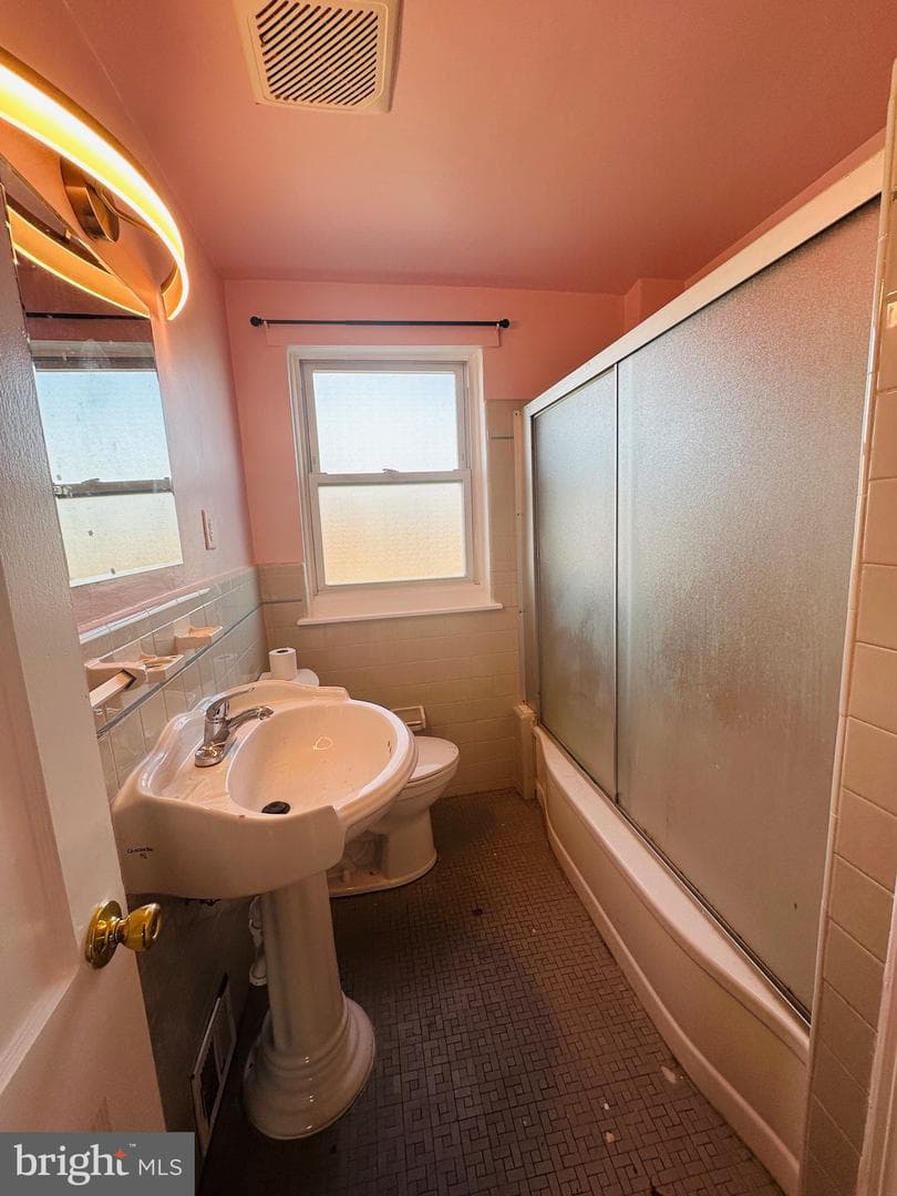 7239 Eastwood Street photo 8
