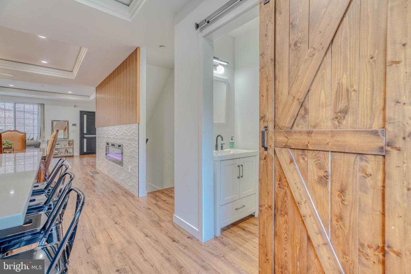3217 Chatham Street photo 20