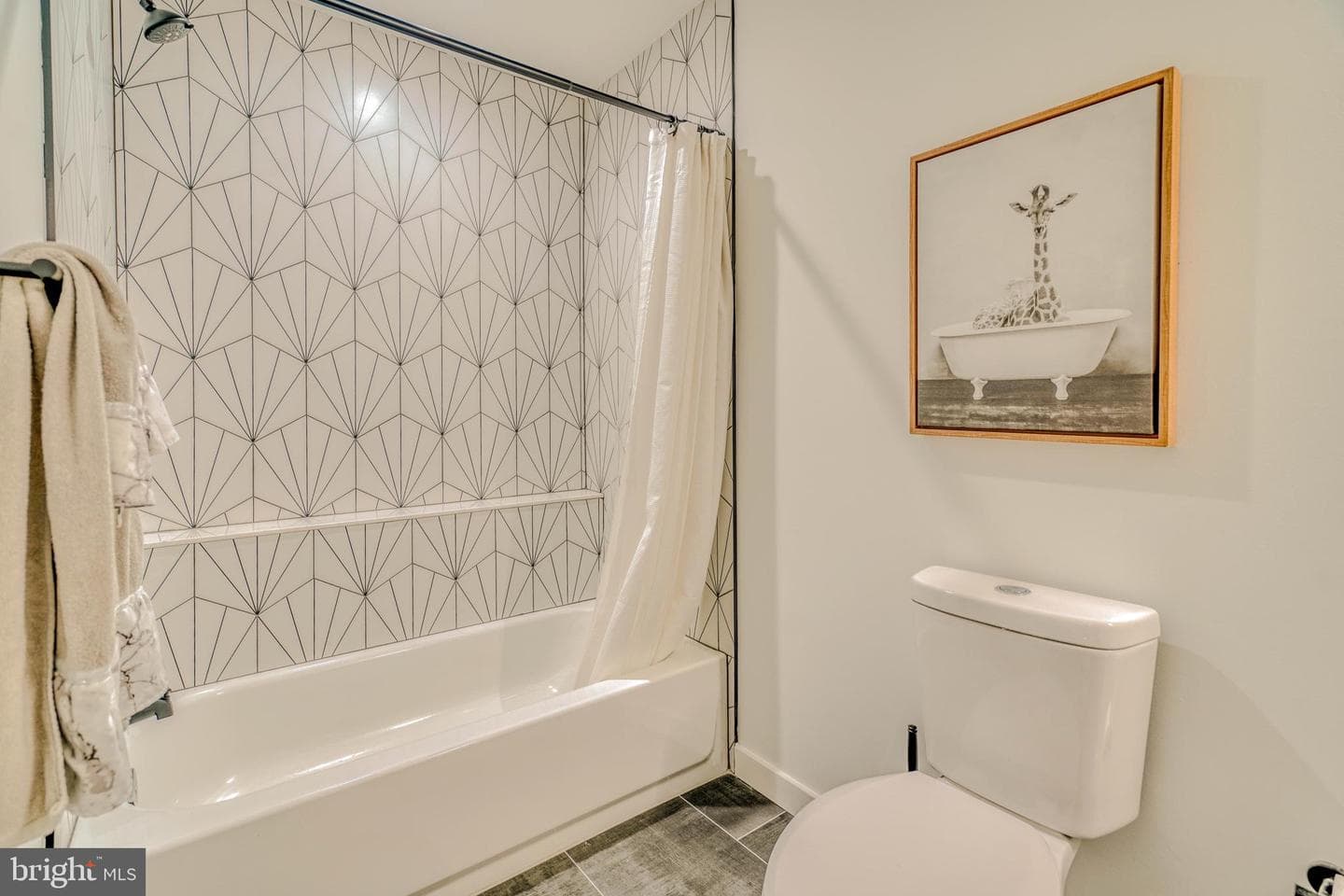 3217 Chatham Street photo 30