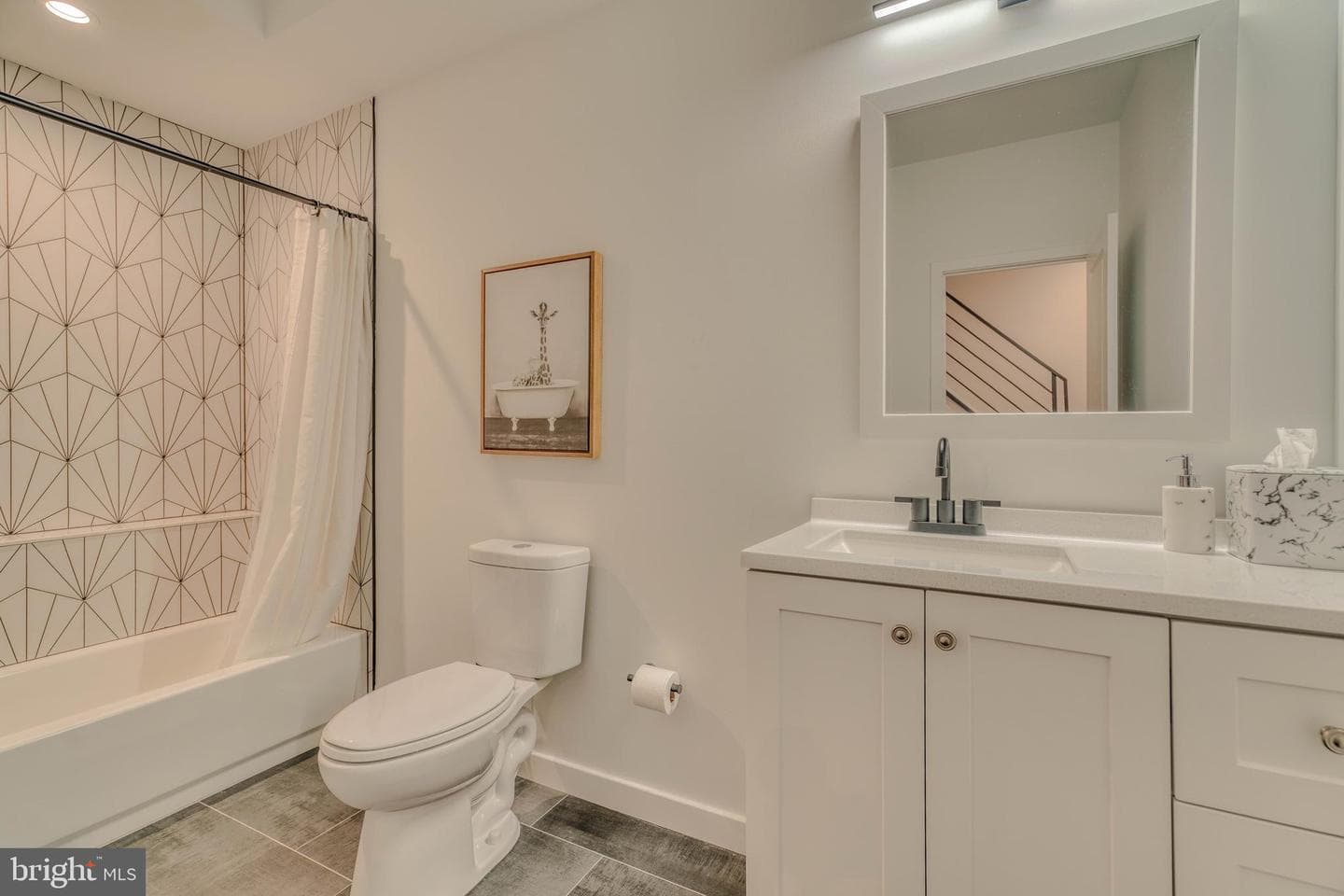 3217 Chatham Street photo 31
