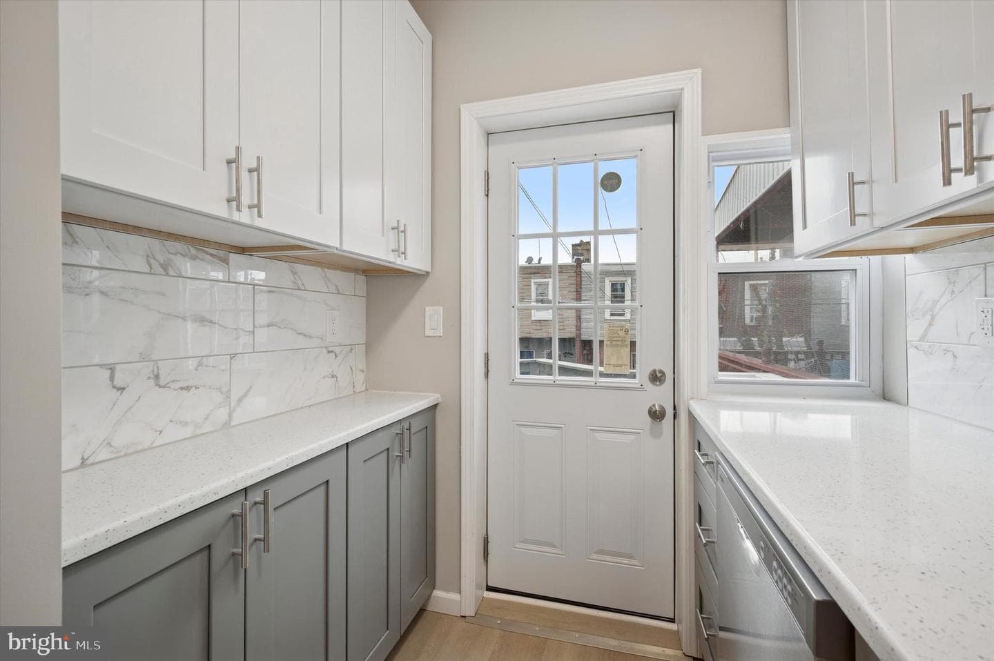 832 Kenmore Road photo 13