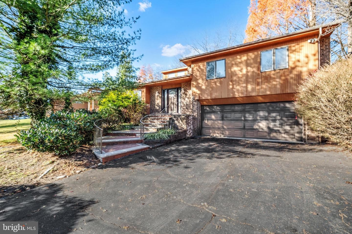 16 S Kings Oak Lane photo 1