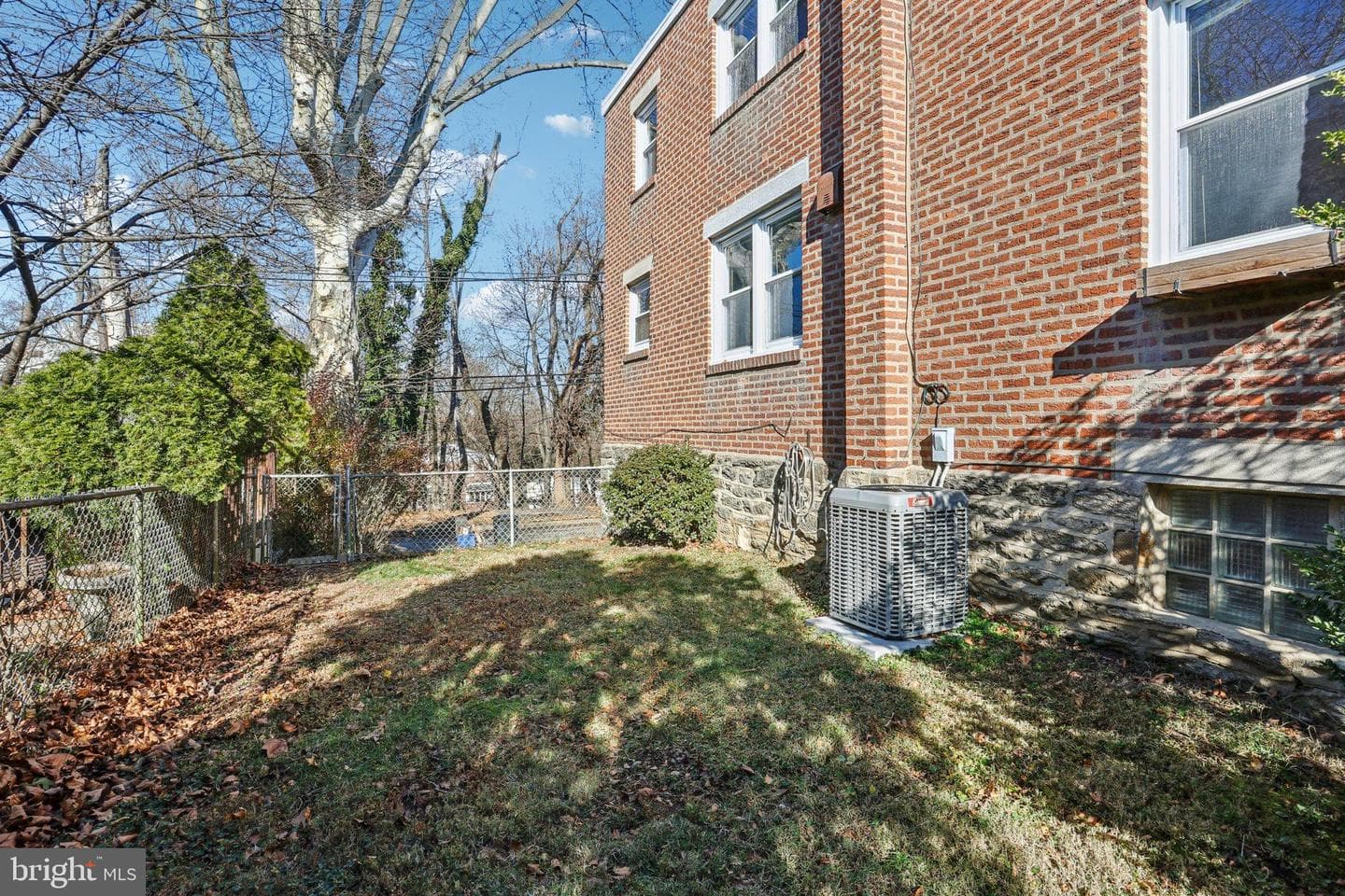 520 Overlook Road photo 28
