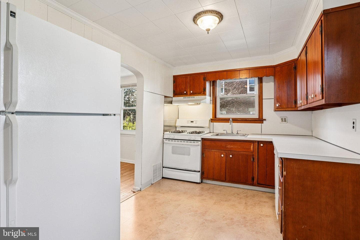 520 Overlook Road photo 9