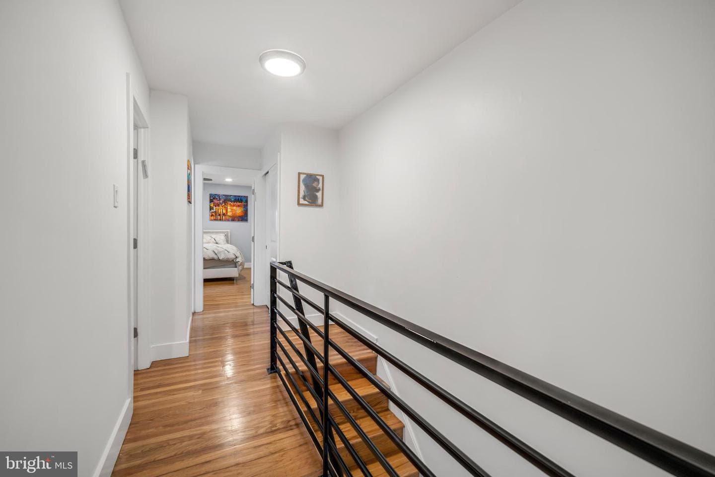 370 Selma Street photo 14