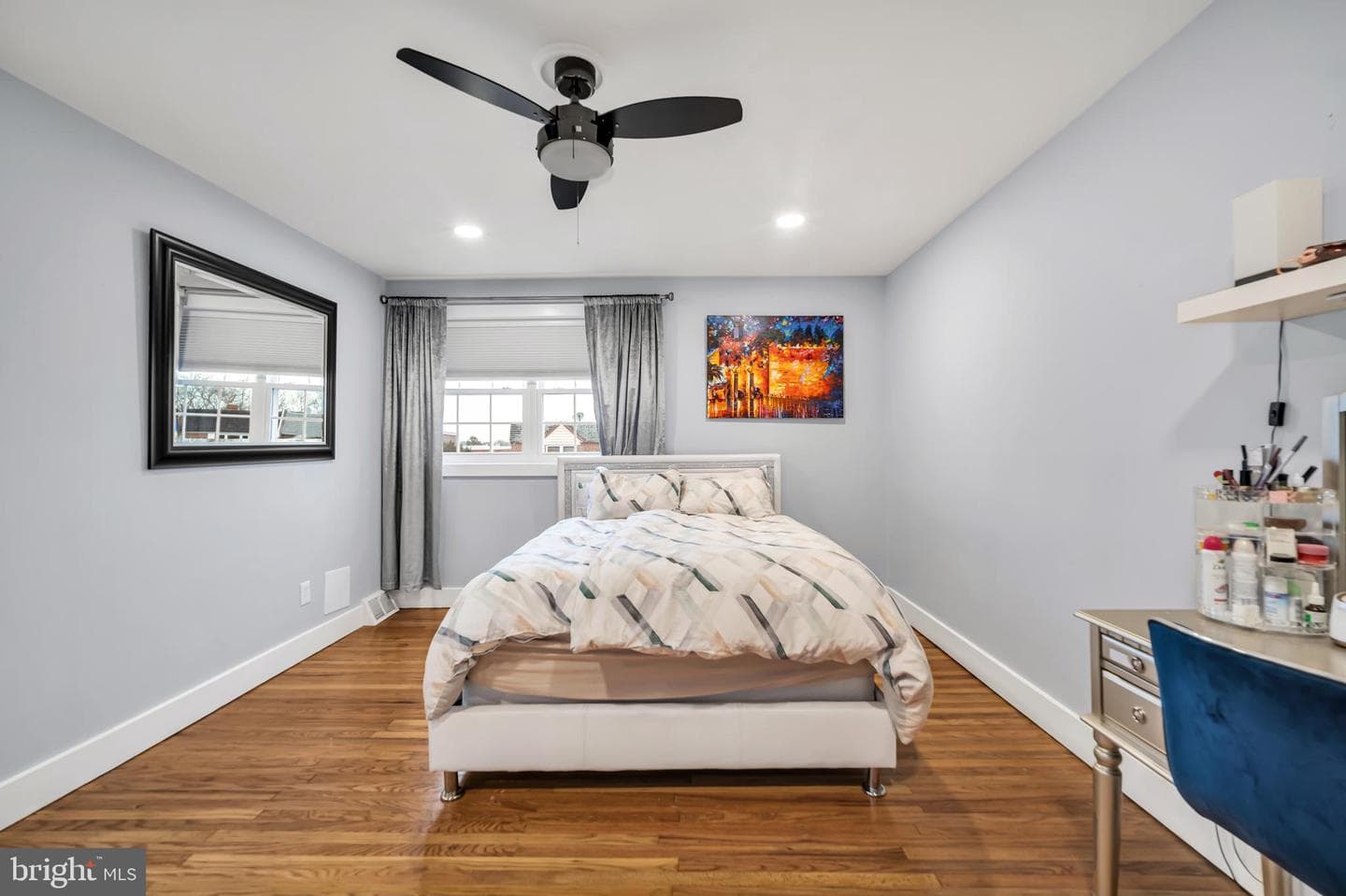 370 Selma Street photo 15