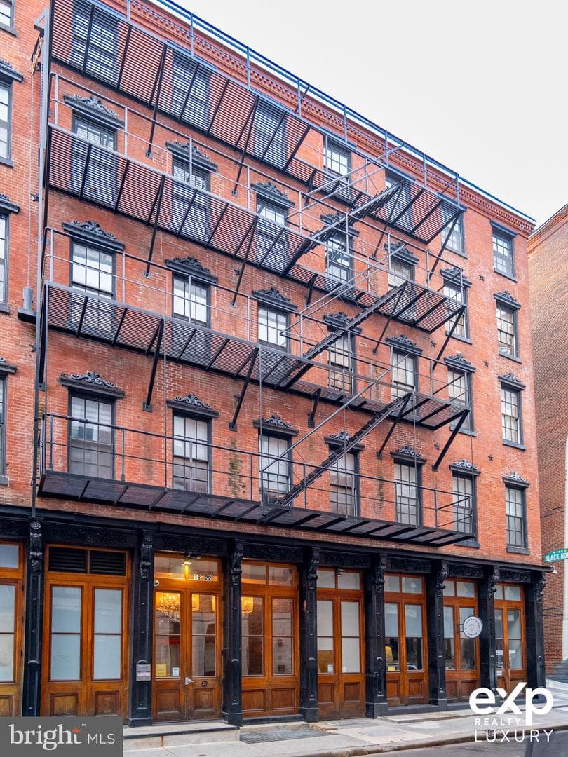 20 Letitia Street #3b photo 3