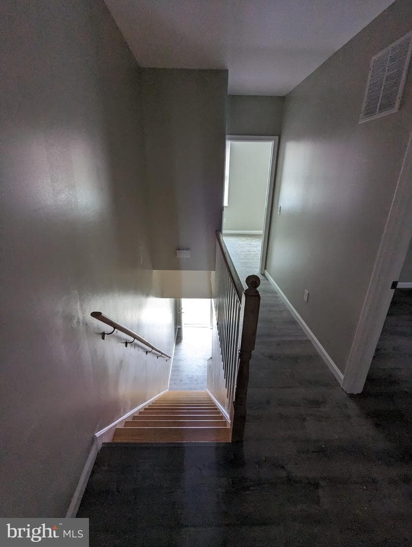 1405 W Pacific Street photo 46