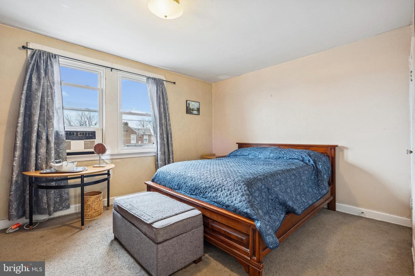5437 Charles Street photo 9