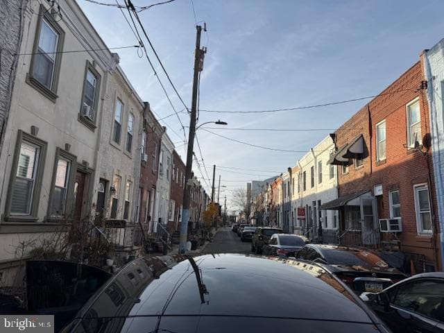 1815 Hoffman Street photo 2