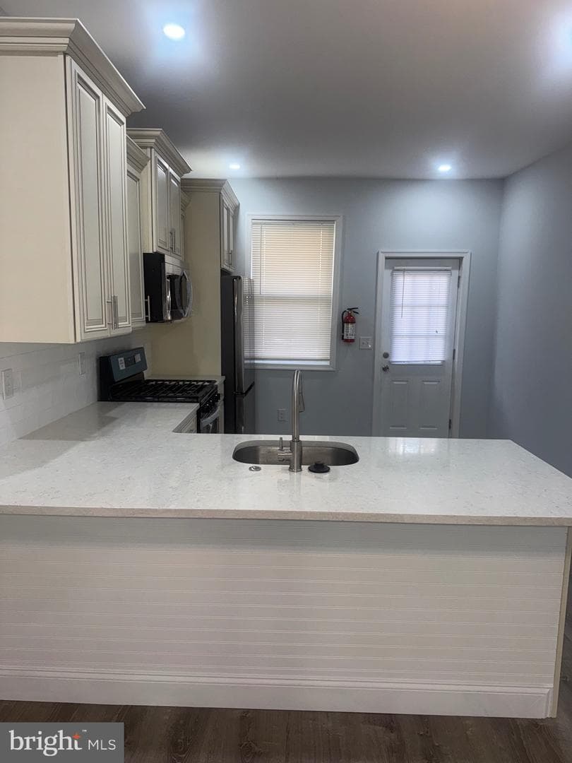 1623 N 61st Street photo 10