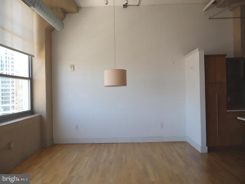 2200 Arch Street #906 photo 9