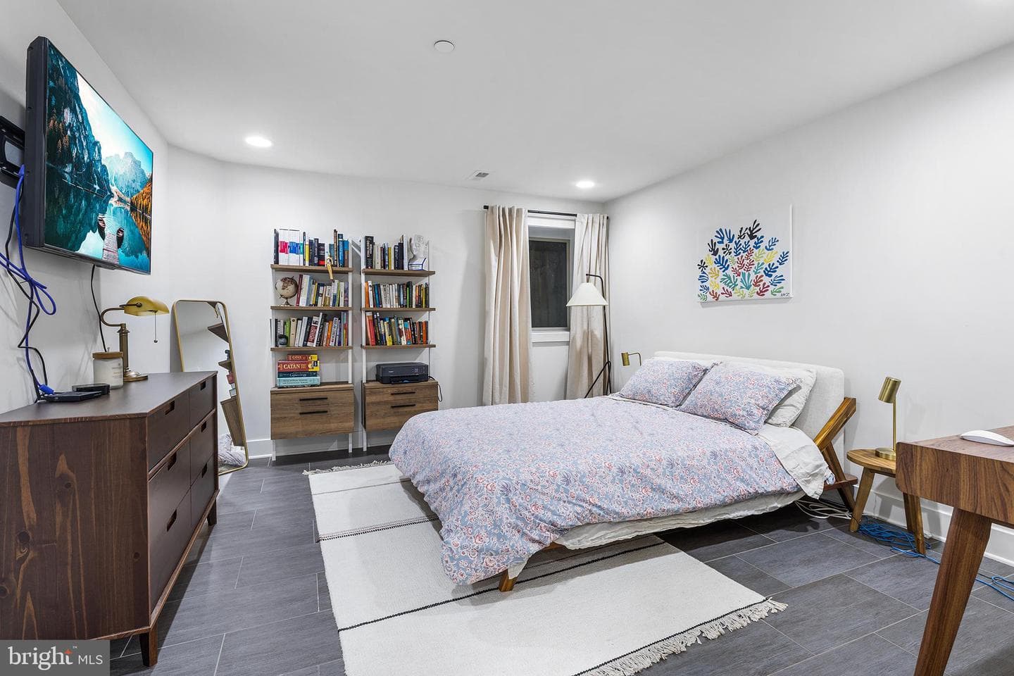 1323 Crease Street photo 13