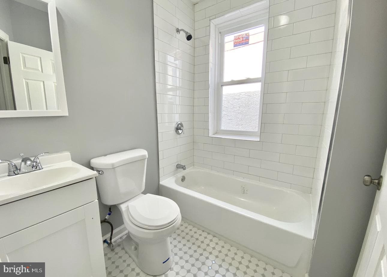 2922 W Norris Street photo 6