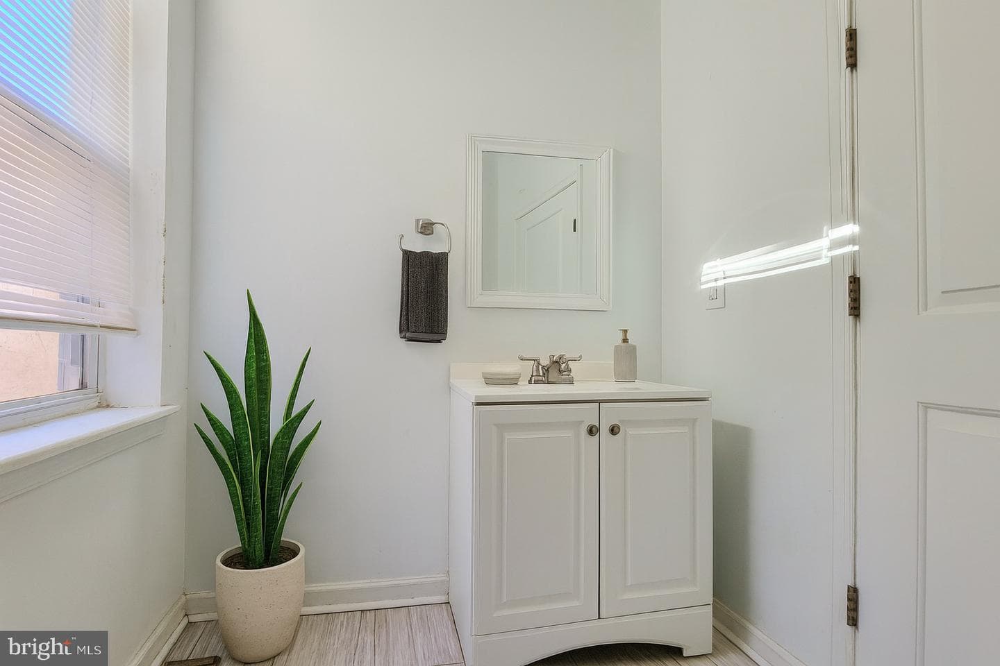 2420 N 15th Street photo 26