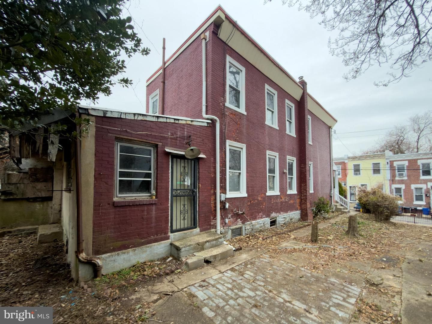63 E Garfield Street photo 6