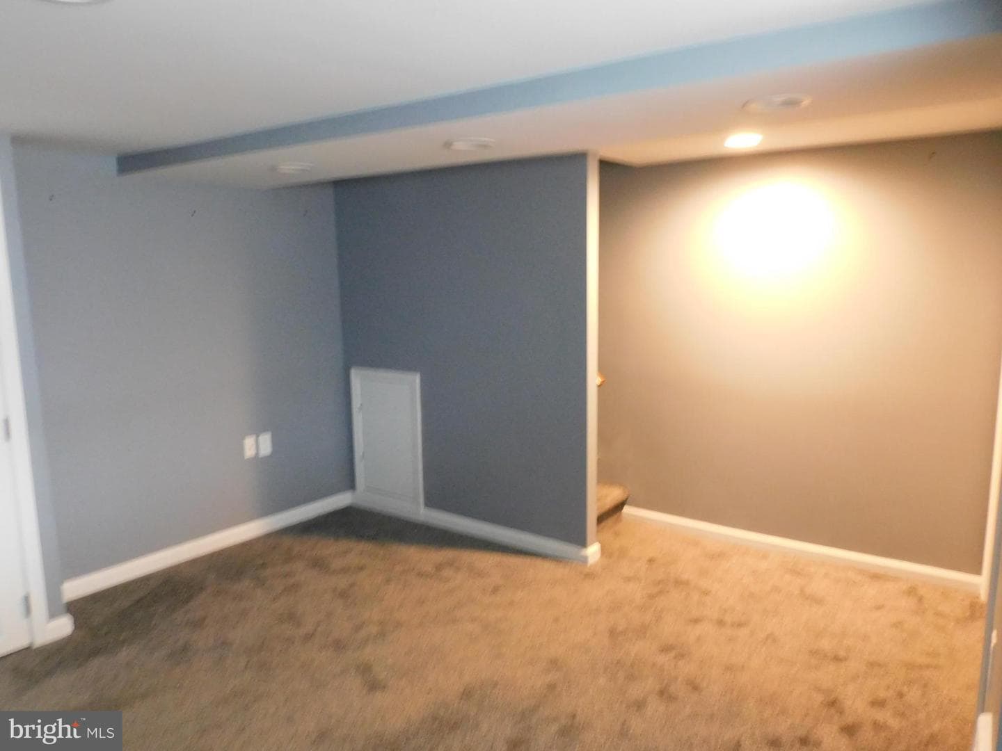 6348 Crafton Street photo 21