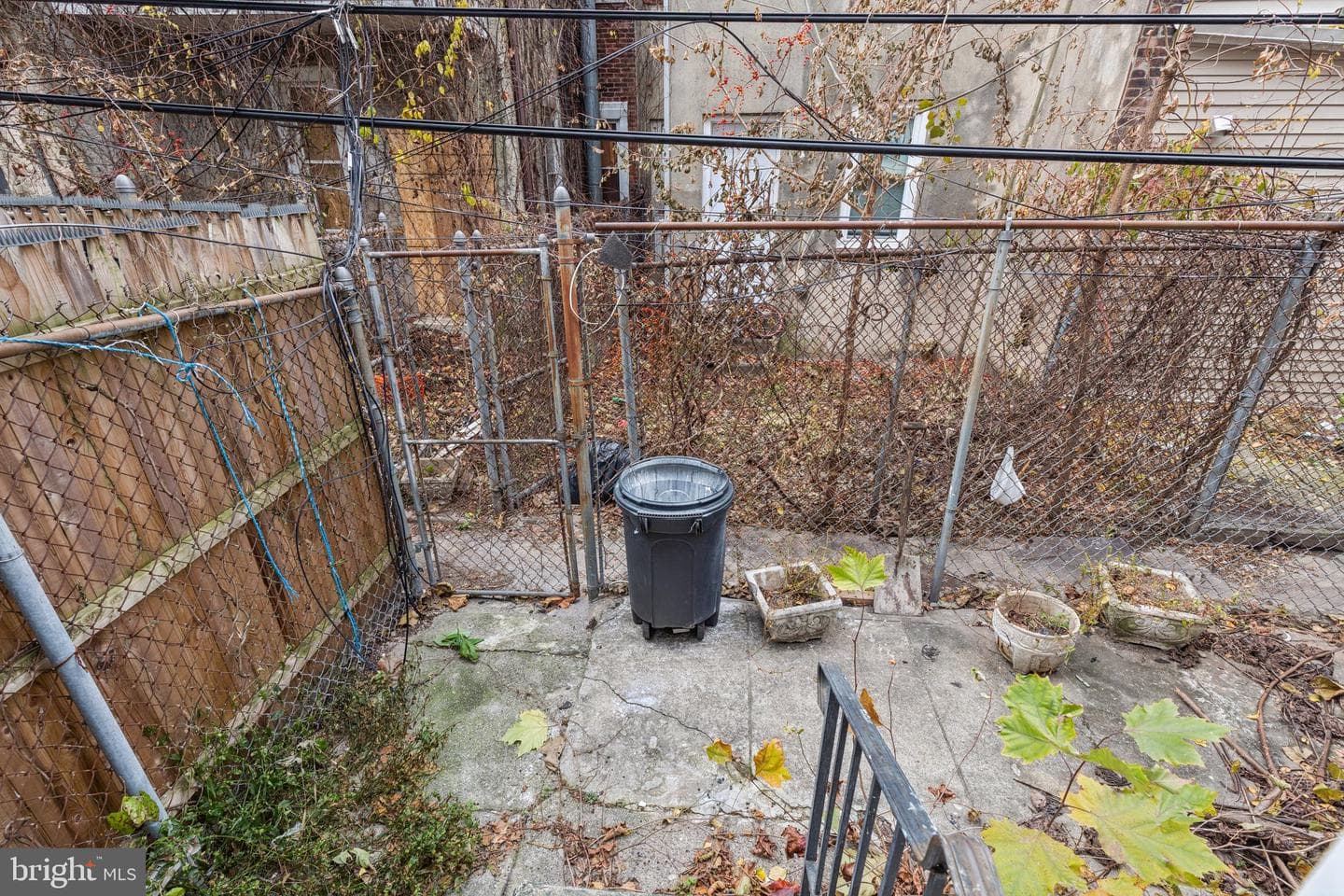 2416 N Hollywood Street photo 7