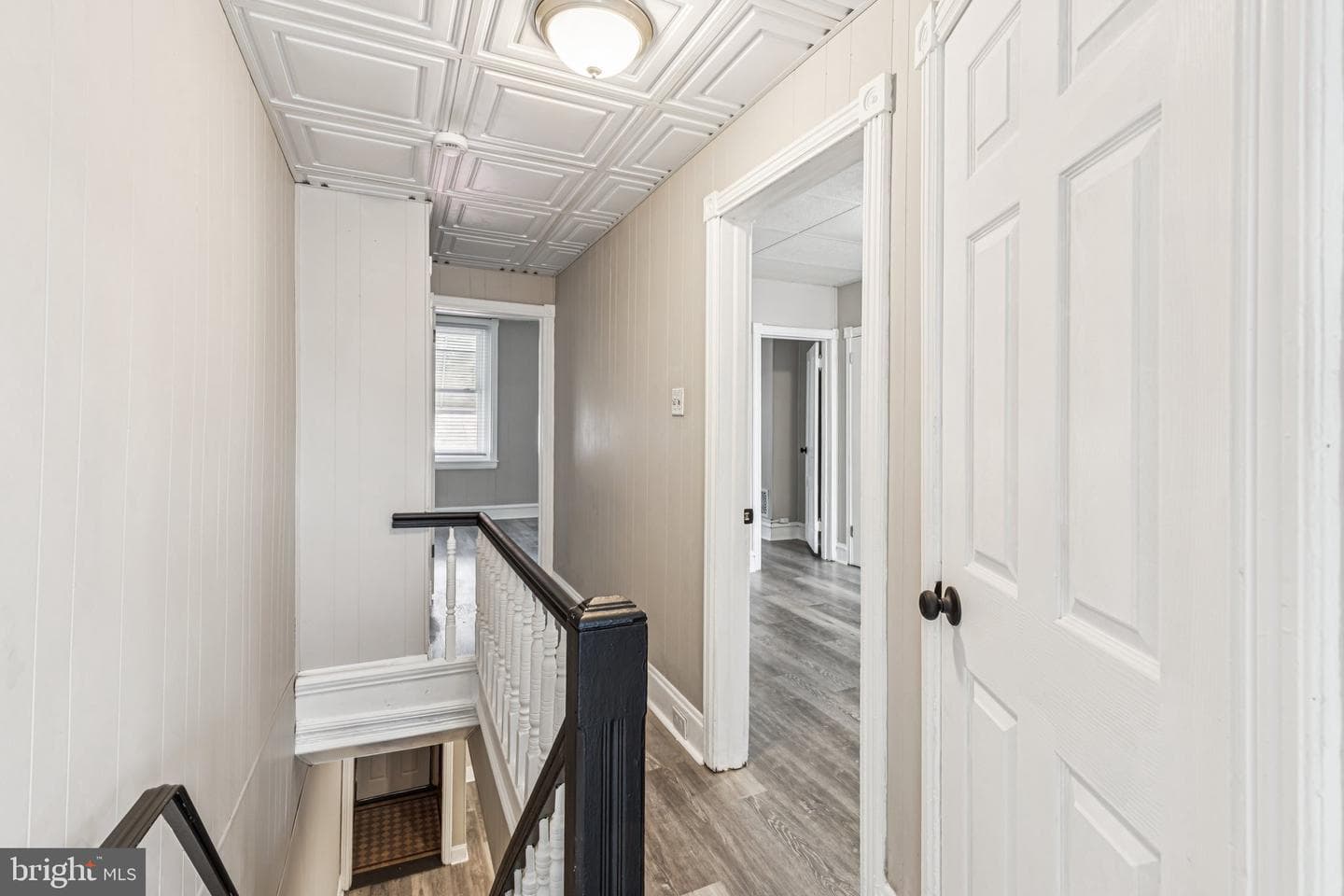 2416 N Hollywood Street photo 8