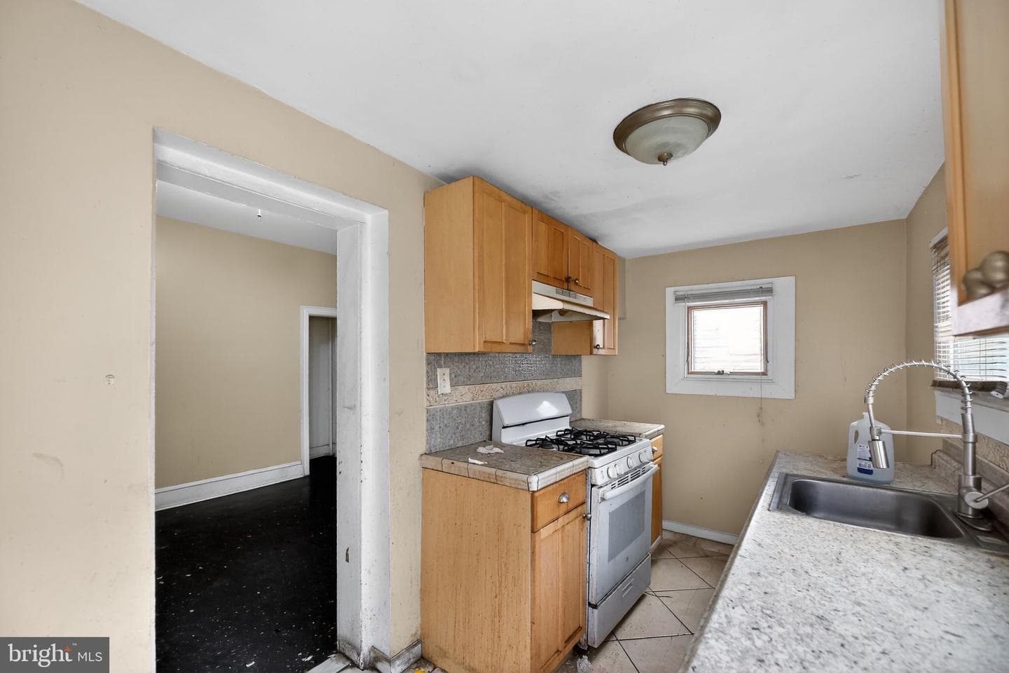 222 S 49th Street photo 14