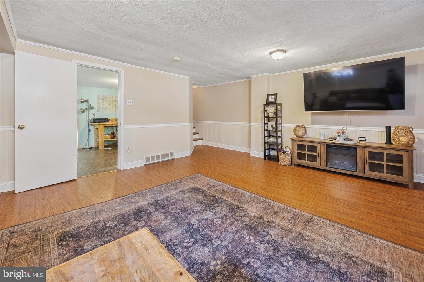 7025 Valley Avenue photo 19