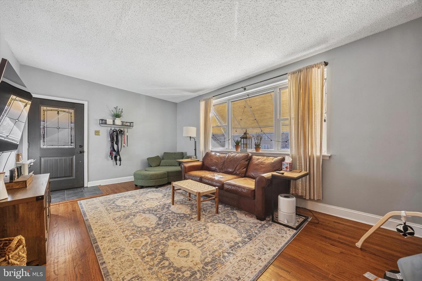 7025 Valley Avenue photo 3