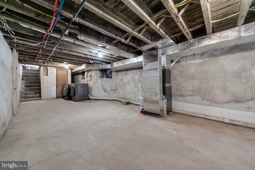 5741 Arch Street photo 26