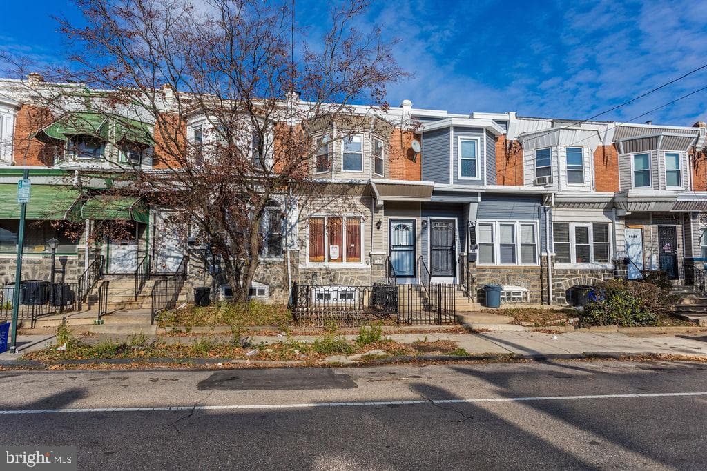 5741 Arch Street photo 3