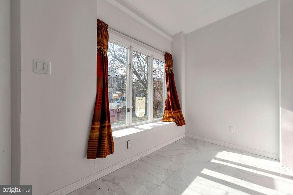 5741 Arch Street photo 5