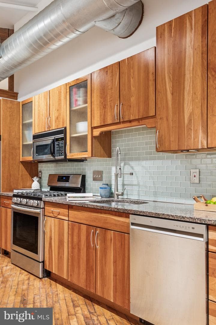 428 N 13th Street #3f photo 29