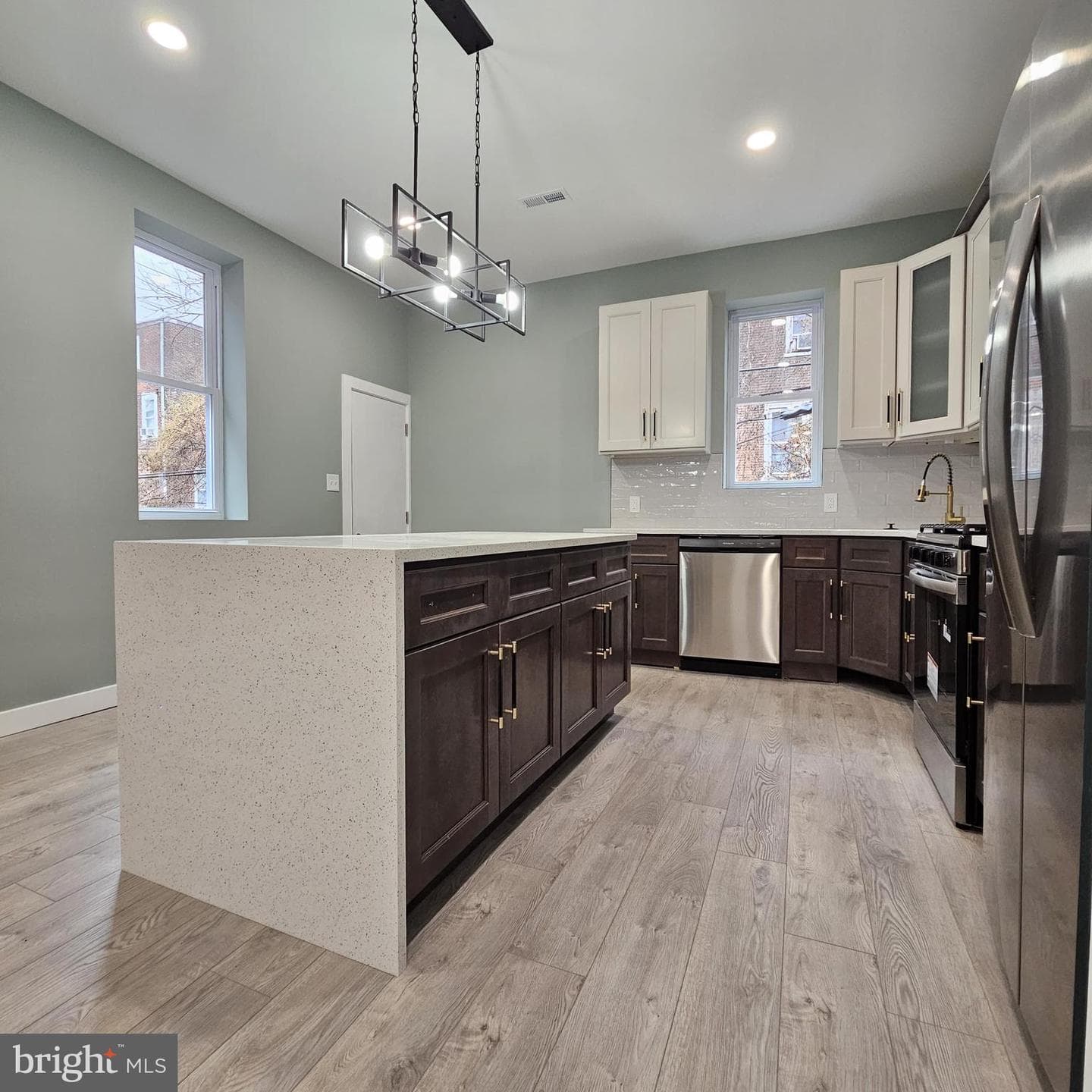 4920 N Camac Street photo 30
